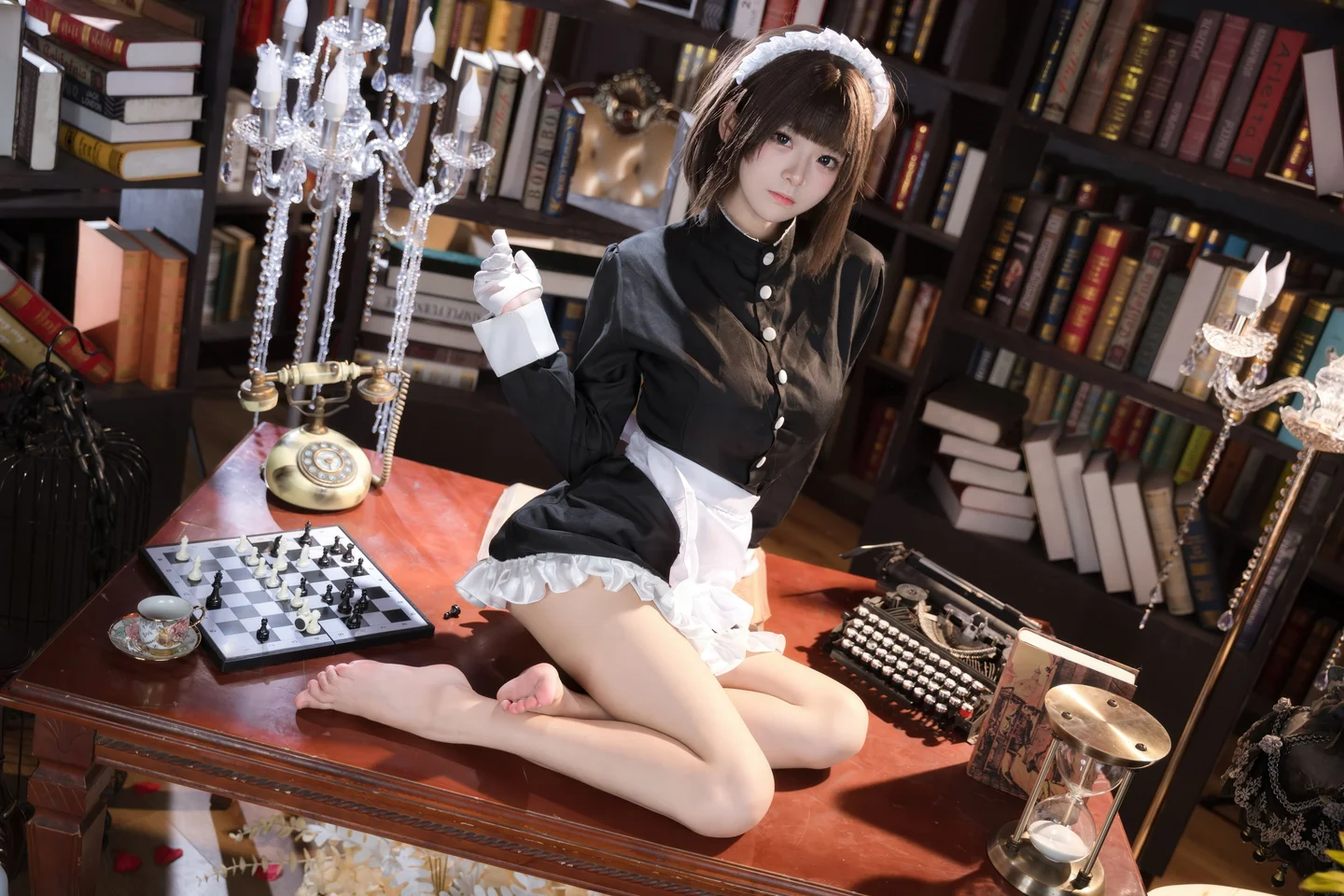 九柒喵 - No.027 琉璃川椿 [66P-825MB] tg@simisebaisi 【丝足阁】033.webp